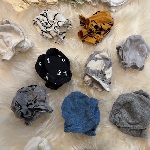 Set of 24 hand covers - Picture 2 of 2